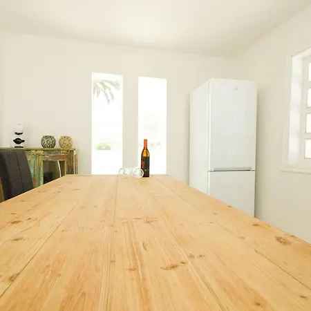 Casa Artevista - By Az וילה Tabayesco